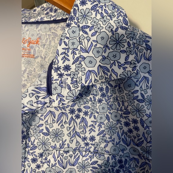 Cat & Jack Other - NWT Boys' Button-Down Short Sleeve Shirt - Cat Jack Size XL 16